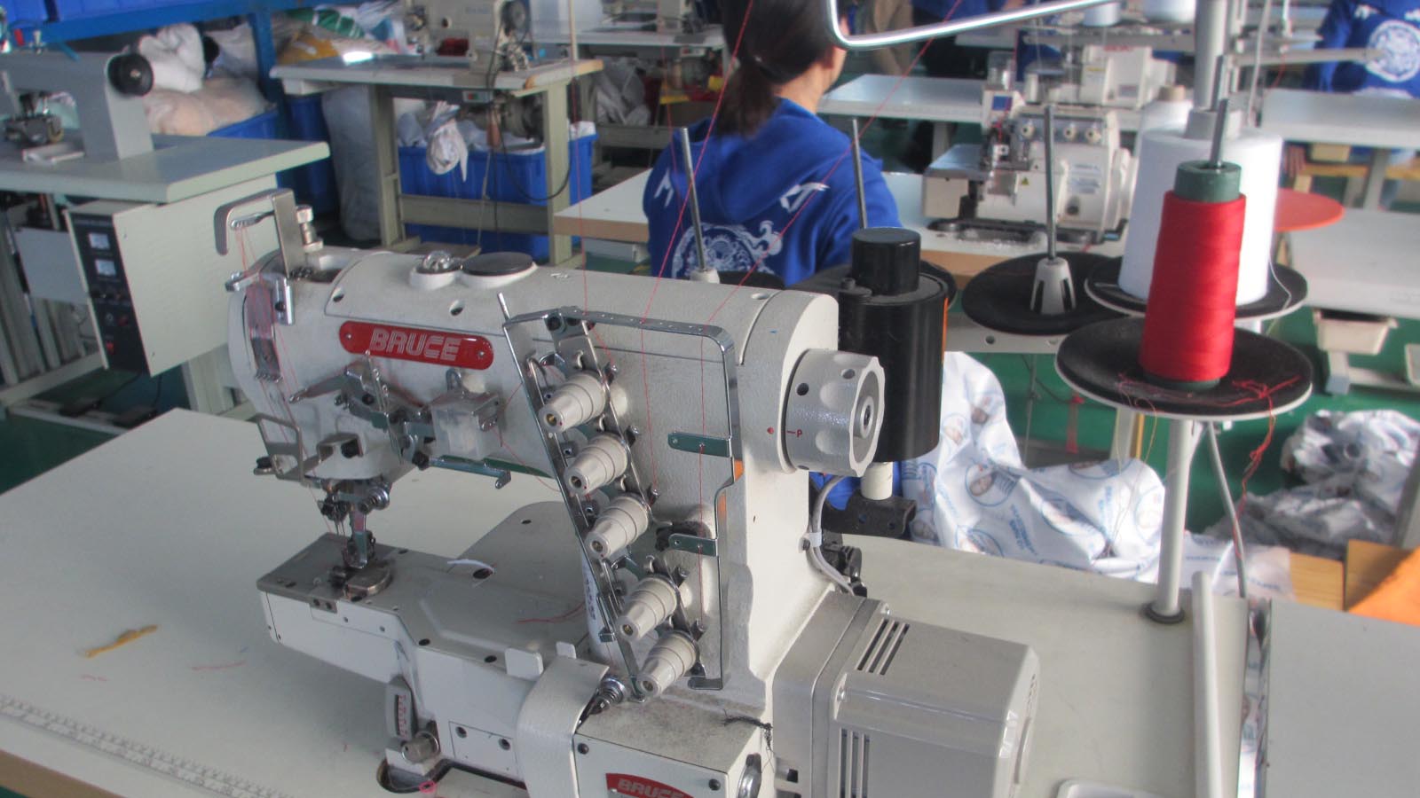 How to Choose a Custom T-shirt OEM Supplier-Gahumi Textile.jpg